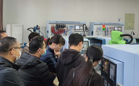 Teaching equipment CNC machine tools, achieving full scene teaching